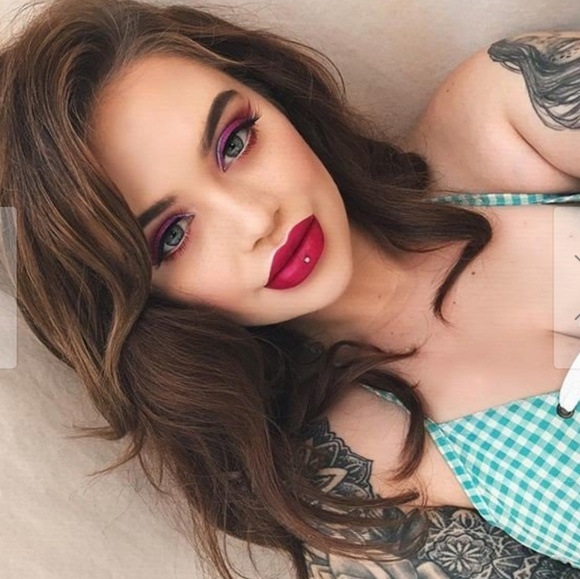 🆕️RED ROSE Lime Crime Velvetine Liq Lip NWT - Picture 2 of 8